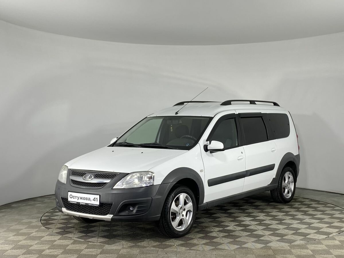 Открыть фотографии: Lada (ВАЗ) Largus I