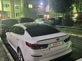 2019 Kia Optima IV Рестайлинг, белый, 2100000 рублей - вид 5