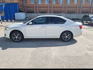 2014 Skoda Octavia III (A7), белый, 1036000 рублей, вид 2