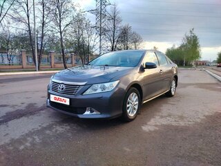 2012 Toyota Camry VII (XV50), серый, 1650000 рублей, вид 1