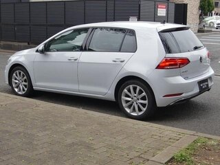 2018 Volkswagen Golf VII Рестайлинг, белый, 999999 рублей, вид 5