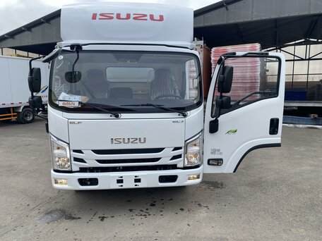 2023 Isuzu Elf (N-series), белый, 3500000 рублей, вид 2