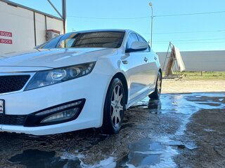 2011 Kia K5 I, белый, 1055000 рублей, вид 2