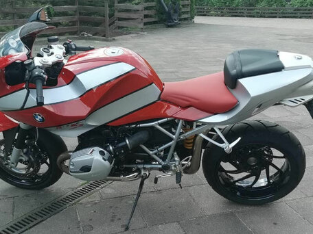 2006 BMW R 1200 S, красный, 2500000 рублей, вид 2