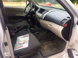2011 Mitsubishi L200 IV, серебристый, 1050000 рублей, вид 5