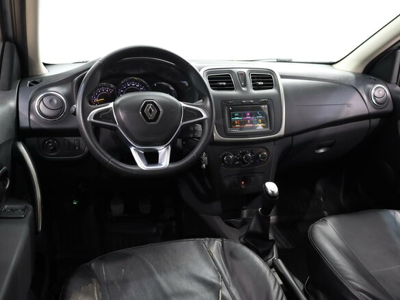 2022 Renault Logan Stepway II Рестайлинг, серебристый, 1149000 рублей - вид 5