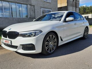2019 BMW 5 серии 530i VII (G30/G31/G38), белый, 3950000 рублей, вид 1