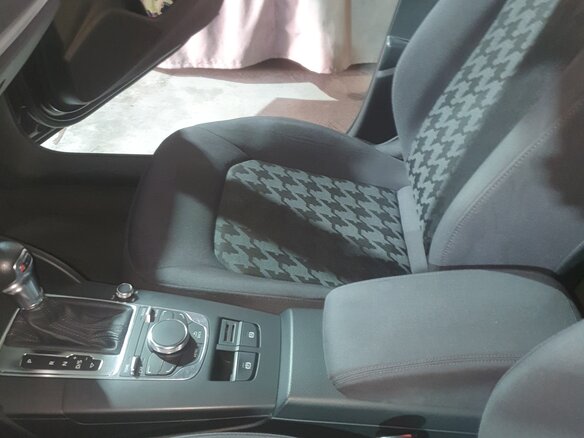 2014 Audi A3 III (8V), красный - вид 16