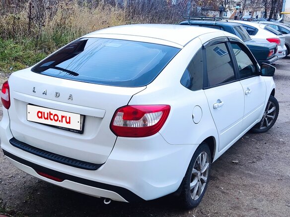 2024 Lada (ВАЗ) Granta I Рестайлинг, белый, 999999 рублей - вид 5