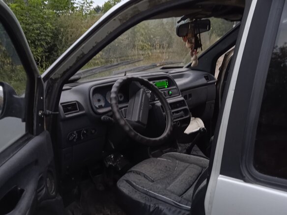 2004 Lada (ВАЗ) 2120 Надежда I Рестайлинг, серебристый, 345000 рублей - вид 8