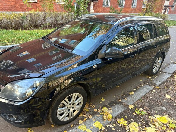 2010 Opel Astra H Рестайлинг, чёрный, 600000 рублей - вид 5