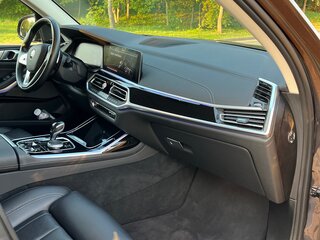 2019 BMW X7 30d I (G07), серый, 6490000 рублей, вид 5