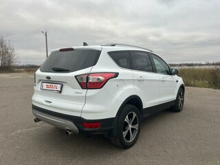 2016 Ford Kuga II Рестайлинг, белый, 1470000 рублей, вид 4