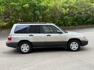 2001 Subaru Forester I Рестайлинг, серебристый, 340000 рублей, вид 4