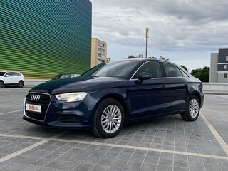 2018 Audi A3 III (8V) Рестайлинг, синий, 1480000 рублей, вид 3