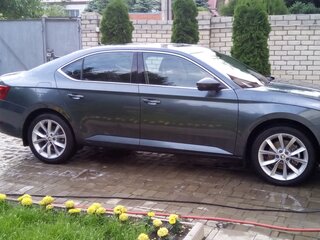 2015 Skoda Superb III, серый, 2300000 рублей, вид 1