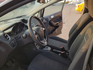 2015 Ford Fiesta Mk6 Рестайлинг, чёрный, 632000 рублей, вид 5