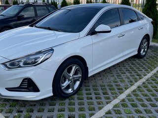 2018 Hyundai Sonata VII (LF) Рестайлинг, белый, 1760000 рублей, вид 3