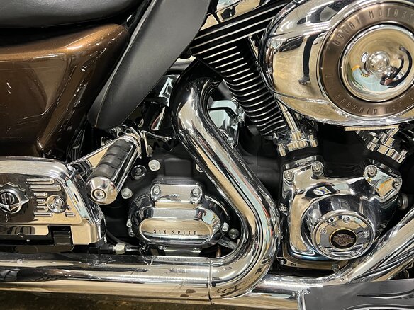 2012 Harley-Davidson Tri Glide, коричневый, 3800000 рублей - вид 5