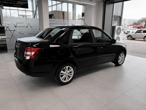 2026 Lada (ВАЗ) Granta I Рестайлинг, чёрный, 850000 рублей - вид 2
