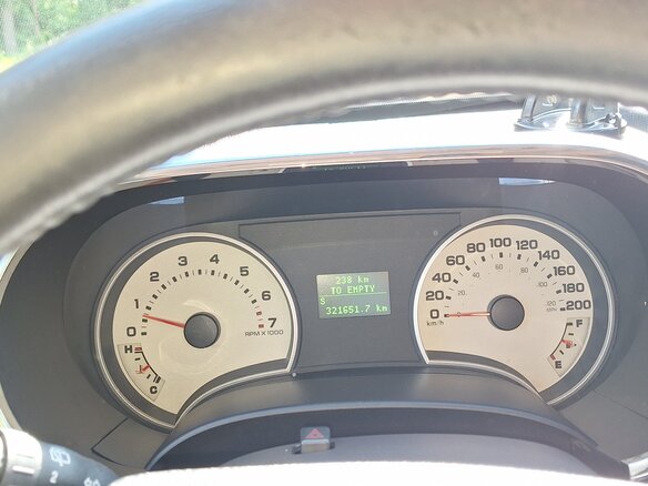 2008 Ford Explorer IV, серебристый - вид 4