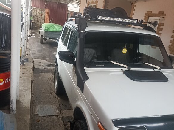 2012 Lada (ВАЗ) 2121 (4x4) I Рестайлинг, белый, 560000 рублей - вид 6