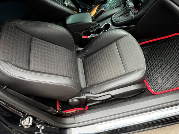 2014 Opel Astra GTC J Рестайлинг, чёрный, 1100000 рублей - вид 17
