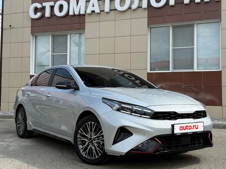 2022 Kia Cerato IV Рестайлинг, серый, 3100000 рублей, вид 4