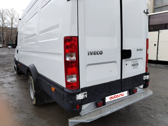 2012 Iveco Daily, белый - вид 16