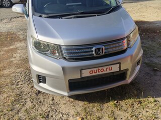2012 Honda Freed I Рестайлинг, серебристый, 1450000 рублей, вид 1
