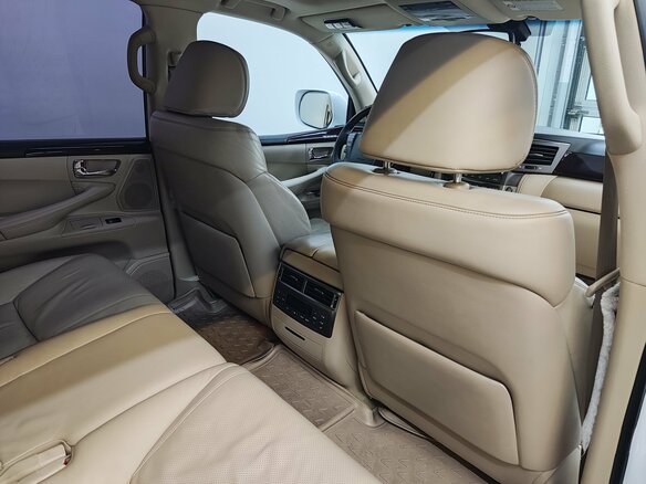 2009 Lexus LX 570 III, белый, 3200000 рублей - вид 25