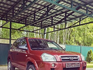 2008 Hyundai Tucson I, красный, 660000 рублей, вид 2
