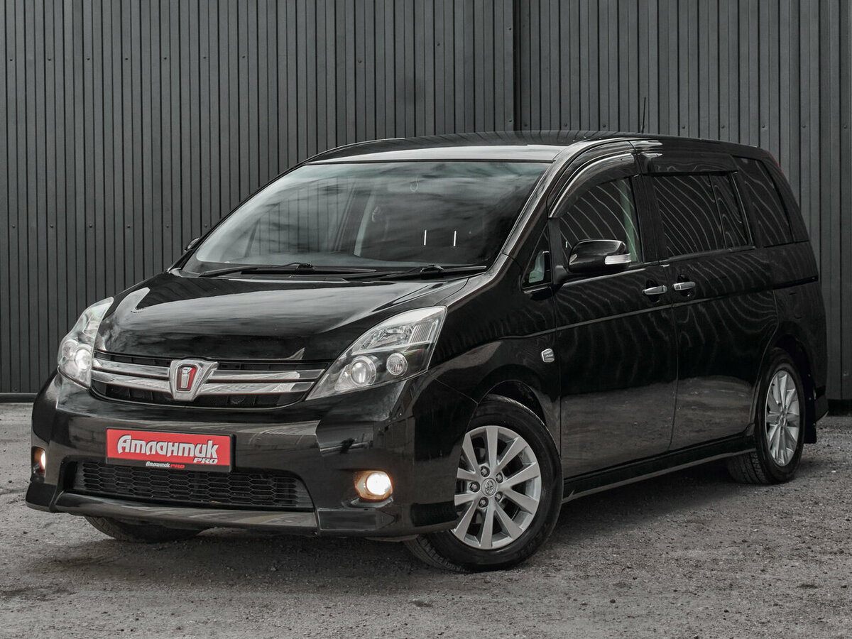 Открыть фотографии: Toyota ISis I Рестайлинг
