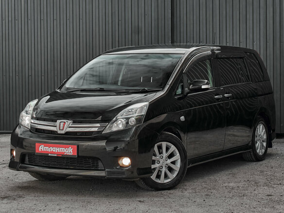 2010 Toyota ISis I Рестайлинг, чёрный, 1160000 рублей