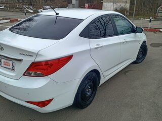 2014 Hyundai Solaris I Рестайлинг, белый, 1100000 рублей, вид 5