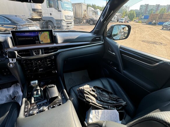 2020 Lexus LX 450d III Рестайлинг 2, чёрный, 8900000 рублей - вид 19