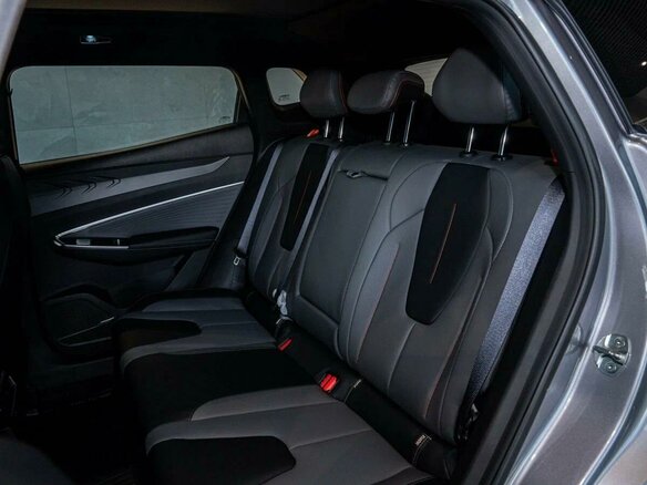 2026 Geely Cityray, серебристый, 3204990 рублей - вид 18