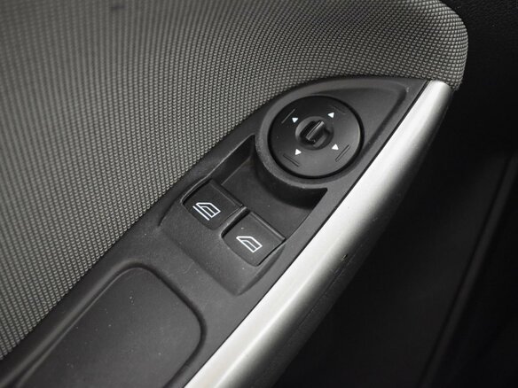 2012 Ford Focus III, коричневый, 689900 рублей - вид 20