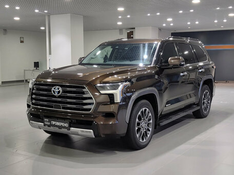 Toyota Sequoia III