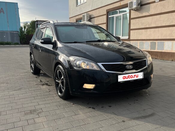 2012 Kia Ceed I Рестайлинг, чёрный, 850000 рублей - вид 1