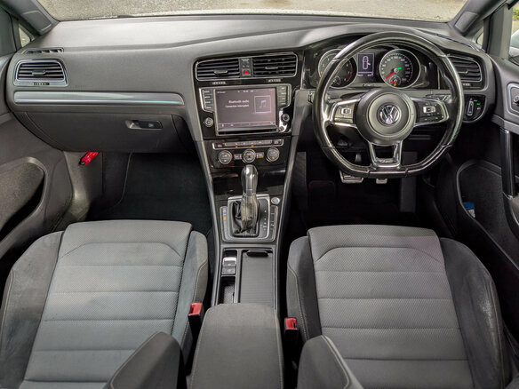 2014 Volkswagen Golf VII, белый - вид 7