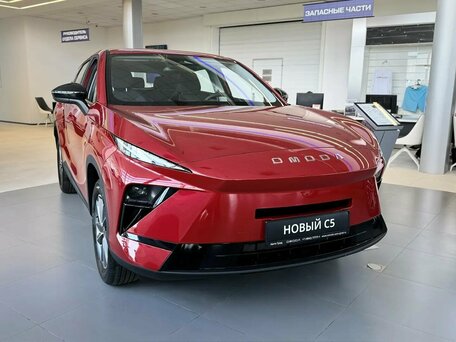 2026 Omoda C5 II, красный, 2349000 рублей, вид 2