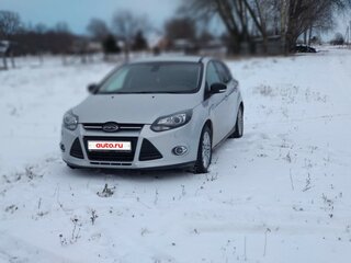 2013 Ford Focus III, серебристый, 700000 рублей, вид 3
