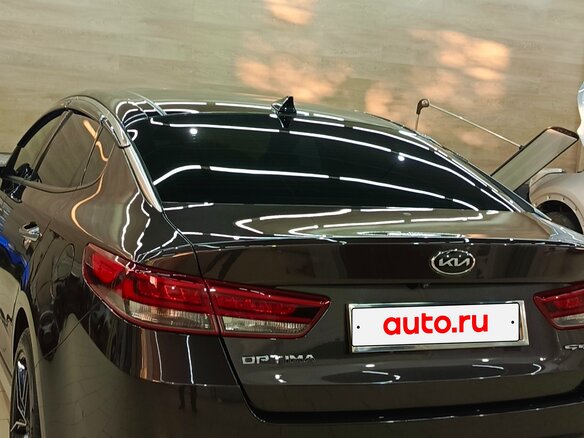 2017 Kia Optima IV, коричневый - вид 29