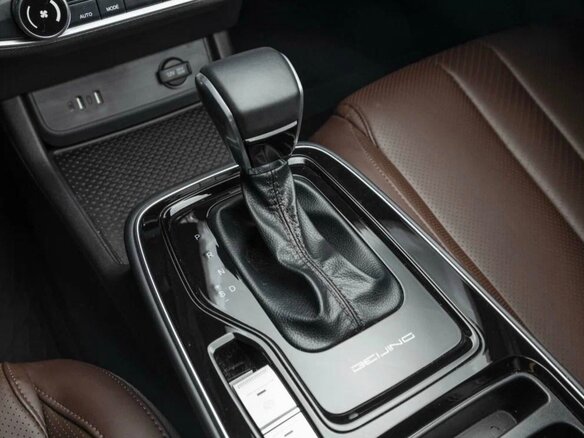 2023 BAIC U5 Plus, серый - вид 5