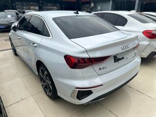 2021 Audi A3 35 TFSI IV (8Y), белый, 2100000 рублей, вид 4