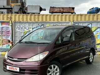 2000 Toyota Estima II, красный, 1350000 рублей, вид 3