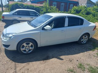 2013 Opel Astra H Рестайлинг, белый, 690000 рублей, вид 4