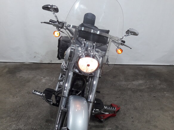 2005 Harley-Davidson Fat Boy, серый - вид 2