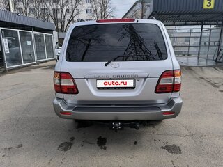 2007 Toyota Land Cruiser 100 Series Рестайлинг 2, серебристый, 3750000 рублей, вид 2